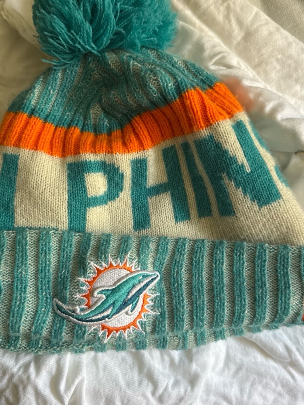 Vintage New Era / NFL Miami Dolphins teal and orange striped knit beanie
